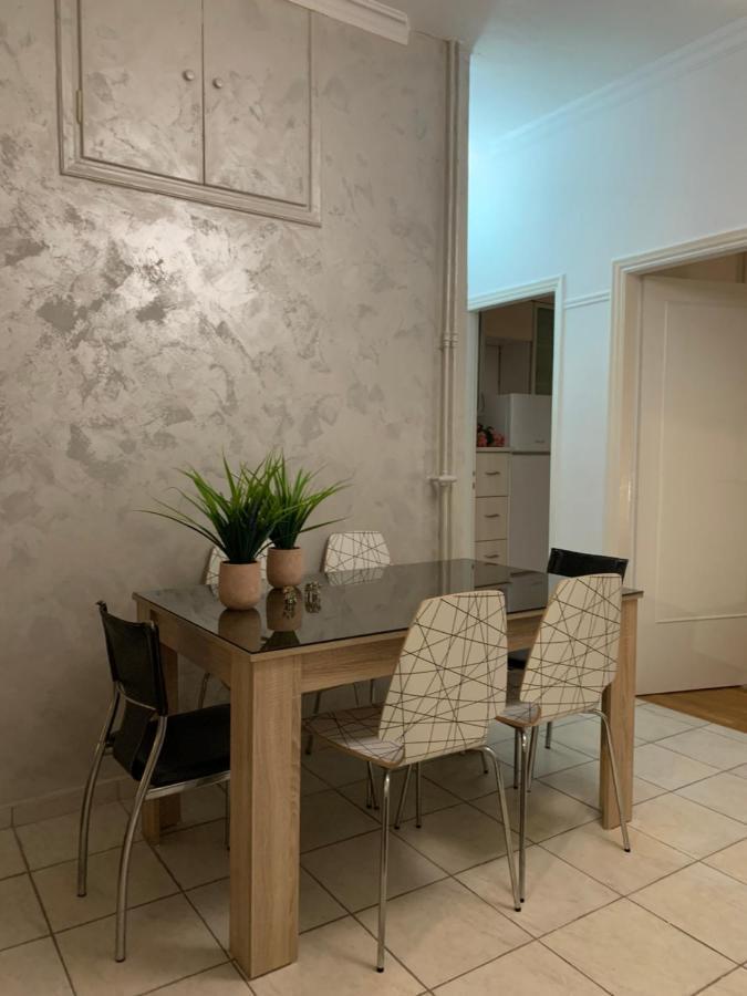 2 Bedrooms Apartment Center Of Athens 4 Min Subway المظهر الخارجي الصورة